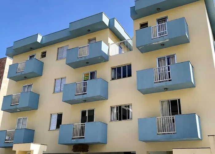 bem equipado com ar condicionado e churrasqueira a 100 metros da praia - 02 dormitórios - Edifício Água Viva